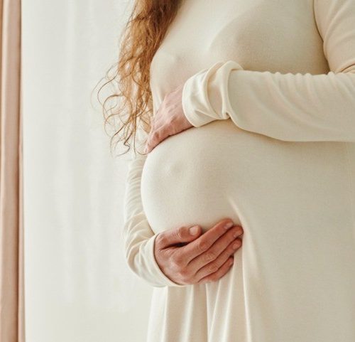 ΕΞΑΙΡΕΤΙΚΟ ΑΡΘΡΟ από την Fani Chndr για τον δεσμό κάθε γονέα με το βρέφος που έρχεται