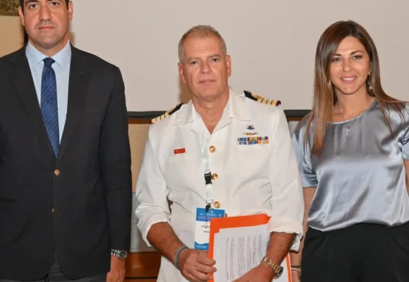 Η Διακλαδική Μονάδα Ιατρικώς Υποβοηθούμενης Αναπαραγωγής του Ναυτικού Νοσοκομείου Αθηνών ΑΡΩΓΟΣ στο ΔΗΜΟΓΡΑΦΙΚΟ πρόβλημα της Ελλάδος – Σεπτ 2024